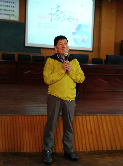 不止讀書,讀書不止 不止讀書,讀書不止